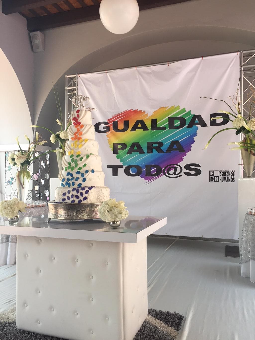 63 parejas dicen el 'sí' al amor de sus vidas.