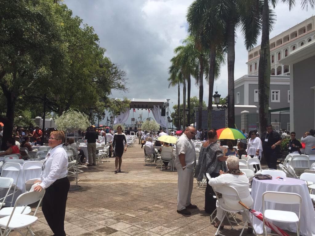 Estos enlaces matrimoniales llegan luego de la decisión del Tribunal Supremo de Estados Unidos de declarar constitucional esa uniones en junio pasado.