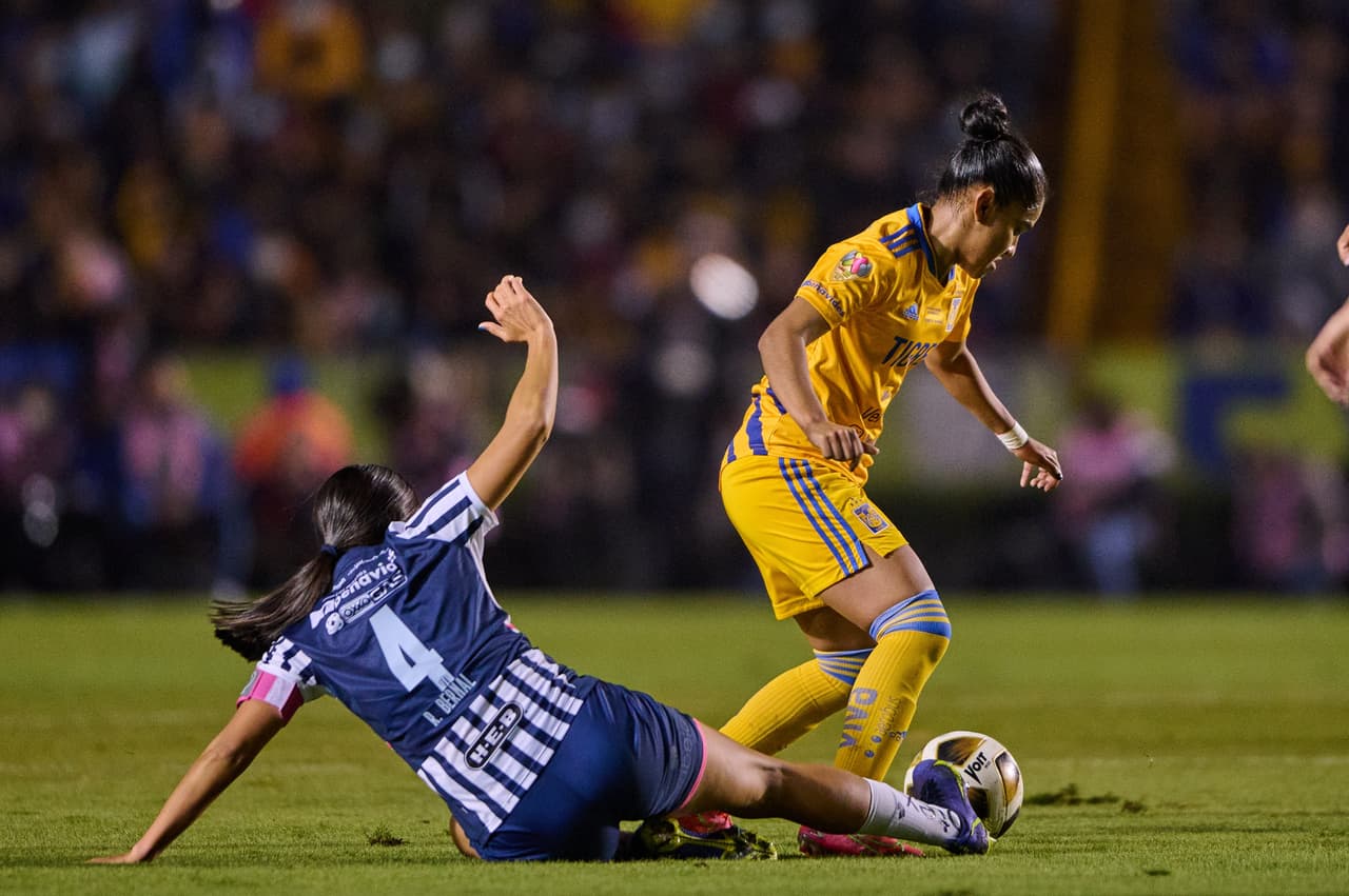 Tigres y Monterrey definieron al equipo campeón de la Liga MX Femenil en una final de alarido.