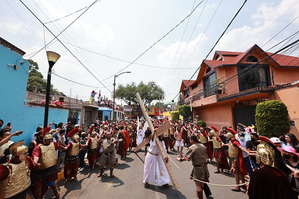 En esta escenificación número 179 el cuerpo de actuación estuvo integrado por unos 1,000 actores locales (275 principales y 4,500 extras).
<br>