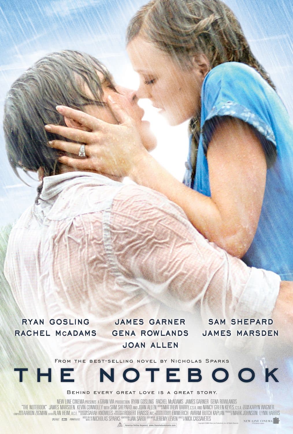 Es la historia de amor de Noah Calhoun (Ryan Gosling) y Allie Hamilton (Rachel McAdams), dos jóvenes adolescentes que a pesar de vivir en dos ambientes sociales muy diferentes, se enamoraron profundamente y pasaron juntos un verano inolvidable, antes de ser separados, primero por sus padres, y más tarde por la guerra.