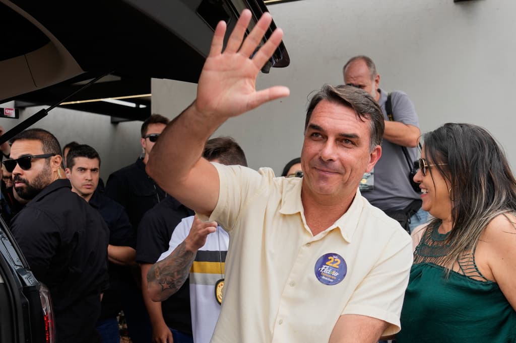 Tribunal Supremo de Brasil ordena investigar posible financiación extranjera a campaña de Bolsonaro
