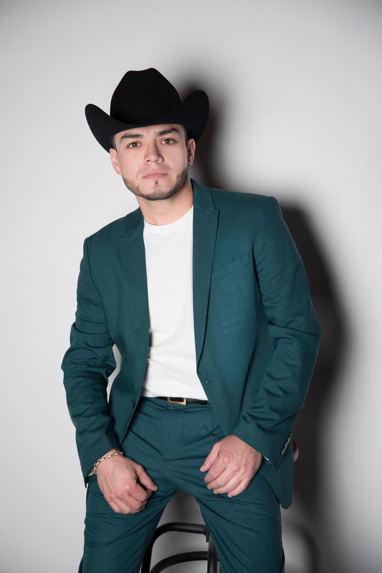 <h3 class="cms-H3-H3"><b>Lenin Ramírez</b></h3>
<br>El cantautor sinaloense será parte de una presentación muy especial. Este año está nominado en la categoría Mejor Colaboración Regional Mexicana por su tema con Grupo Firme.
<br>