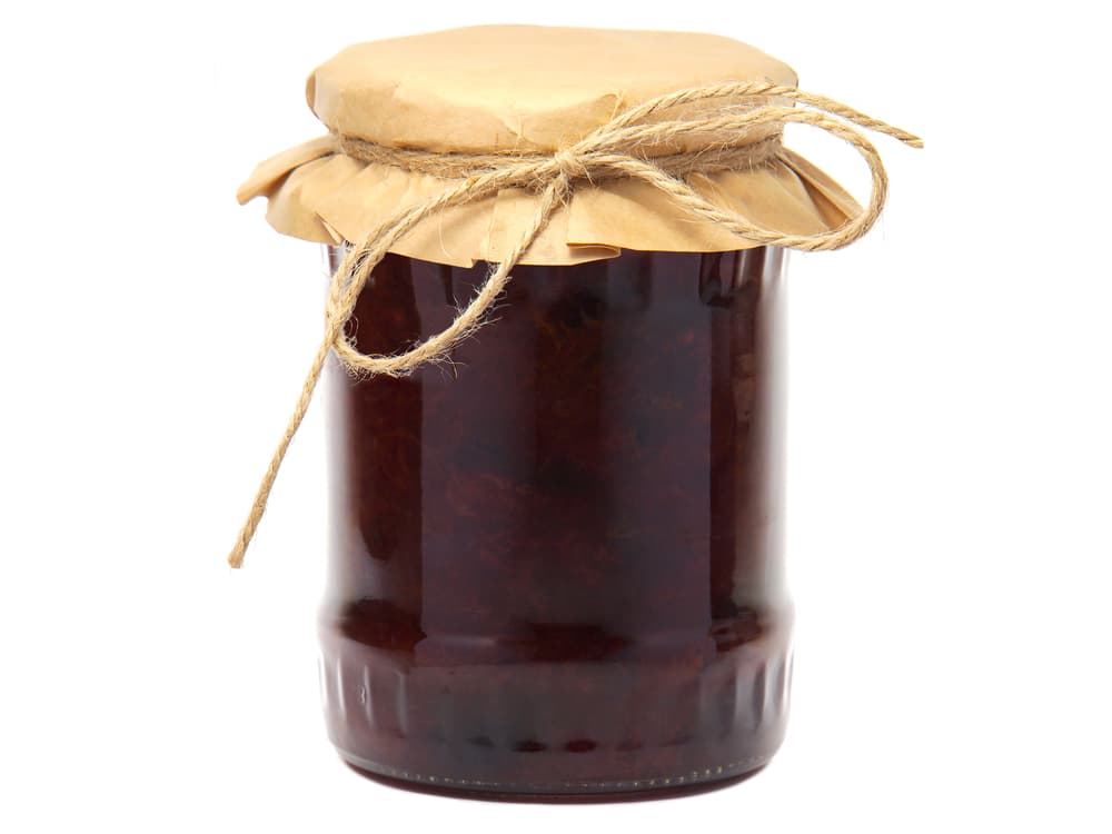 Dulce de berenjenas A nadie le cae mal un dulce de berenjena, es el postre ideal, acompáñalo con un pan tostado.