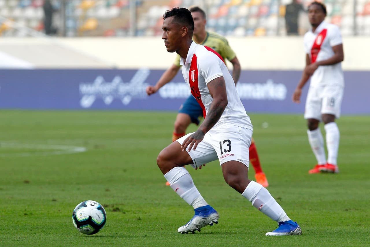 El peruano Renato Tapia, que llegó a la Final de la Copa América, no entra en planes del Feyenoord –que lo tenía prestado al Willem II– y estaría en la mira del Cruz Azul.