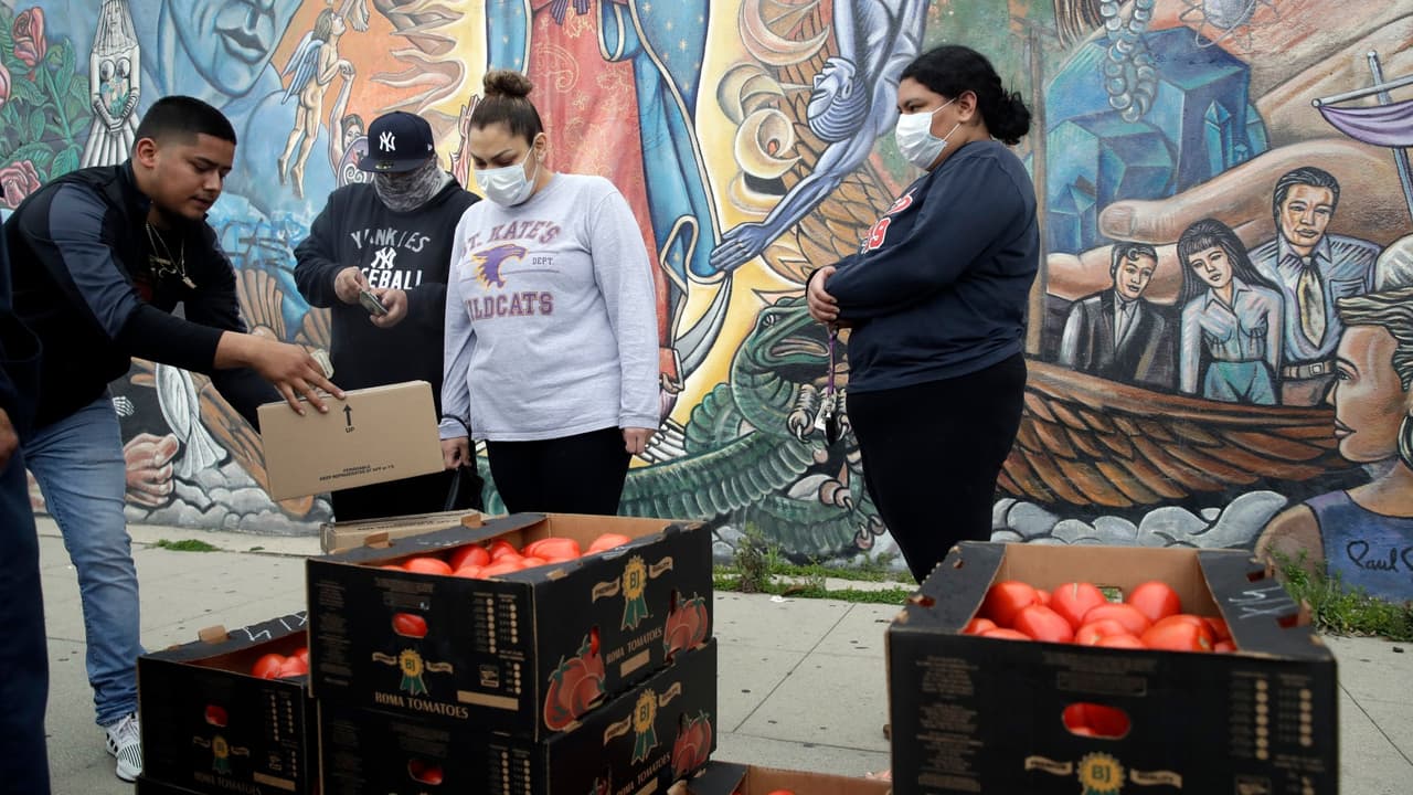 "Se come frijol y arroz. Lo que preocupa es la renta": la realidad de los indocumentados a causa del coronavirus