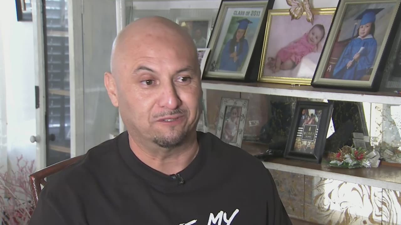 Veterano deportado ejerce por primera vez su derecho al voto en California