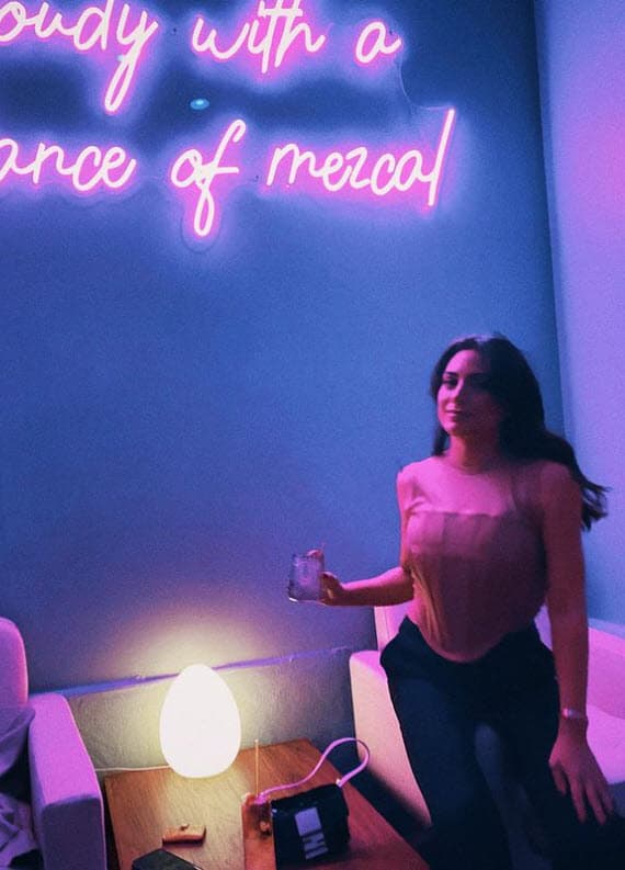 "La verdad es que sí ha habido bastantes proyectos que he tenido que salir, o que me lo han exigido o que
<b> he tenido que decir que no</b> porque a fuerza ya todo es así (desnudos)", agregó en el encuentro con los medios.
<br>