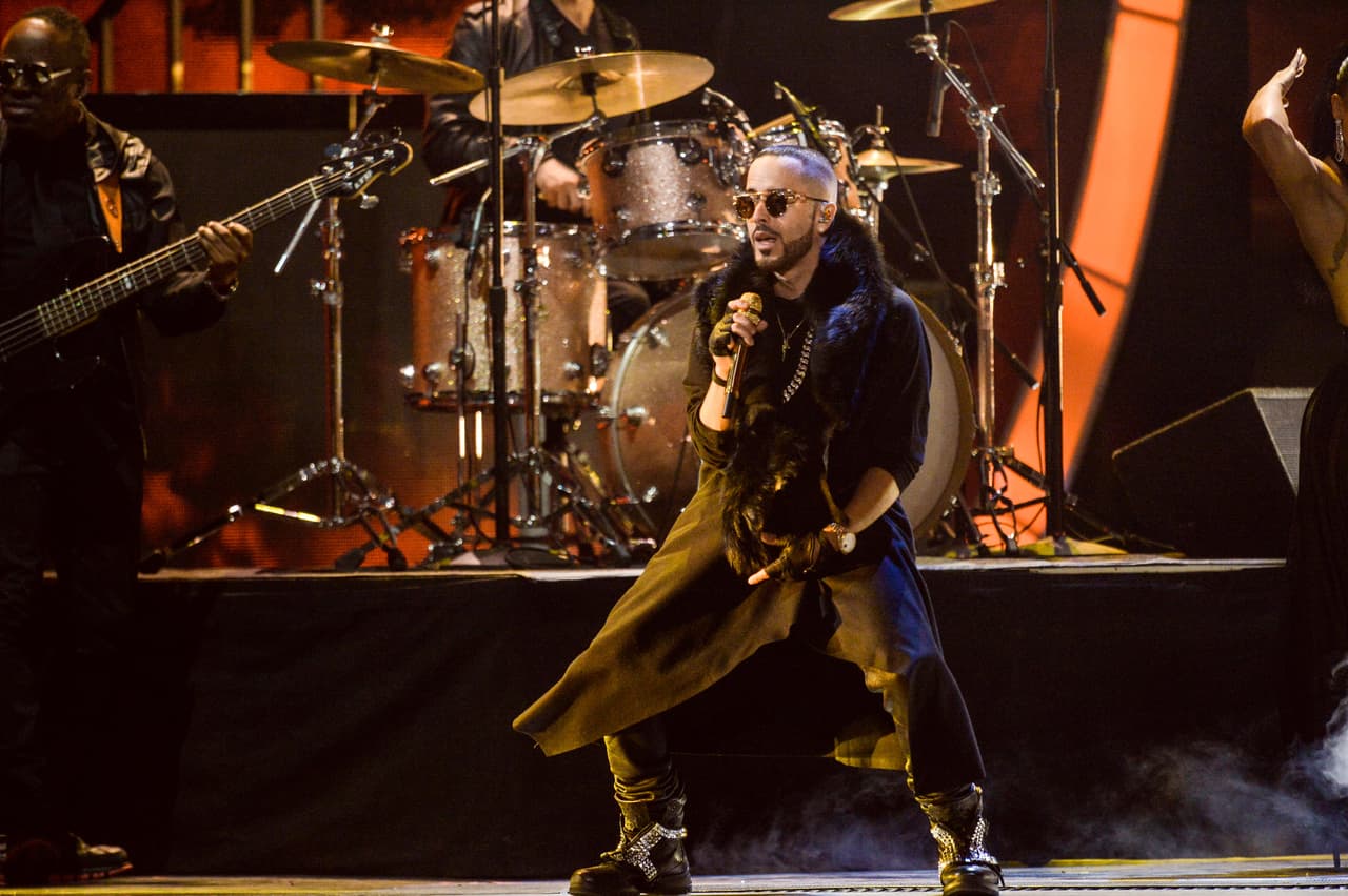 Yandel se sumó a las estrellas que hicieron de la noche un momento inolvidable.