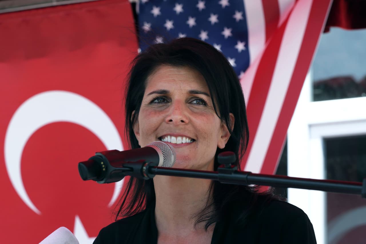 Tres días después del anuncio de salida de París, una funcionaria de Trump dice que el presidente sí cree en el cambio climático