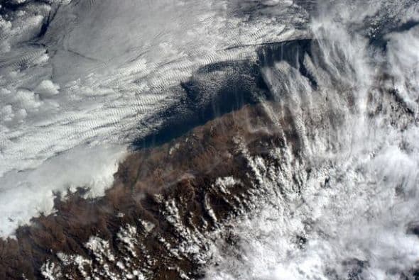 Espero que todo está bien allí. Esta es la costa de Perú , pensé que era una preciosidad.  Fotos: @astro_reid