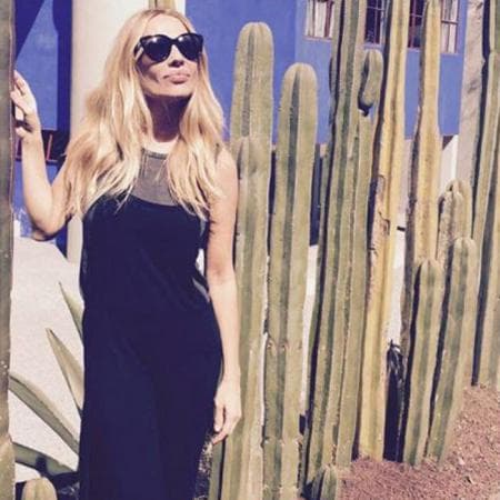 La cantante española Marta Sánchez sigue trabajando duro y cantando por todo el mundo. A sus 51 años, la intérprete de 'Desesperada' mantiene la misma imagen que cuando brincó a la fama con el grupo español Olé Olé, en 1987.