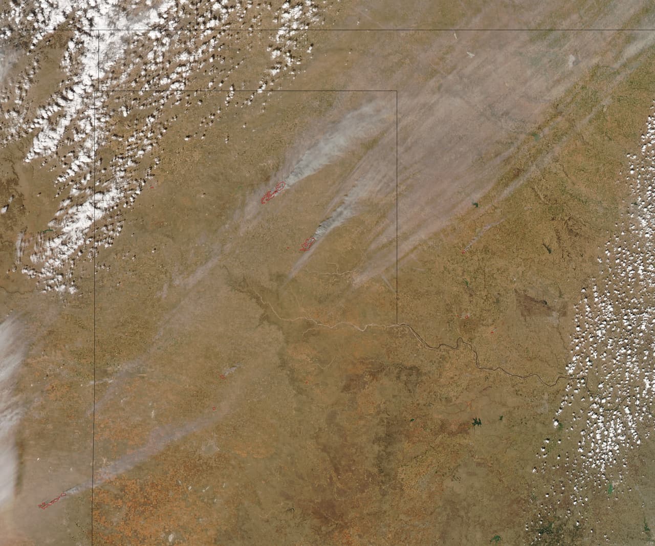 <b>Puesto 2: Complejo de incendios East Amarillo, Texas (2006). </b>Fue el incendio más grande en la historia del estado, mató a 12 personas y quemó casi un millón de acres. Es el incendio más grande en la historia de Texas.