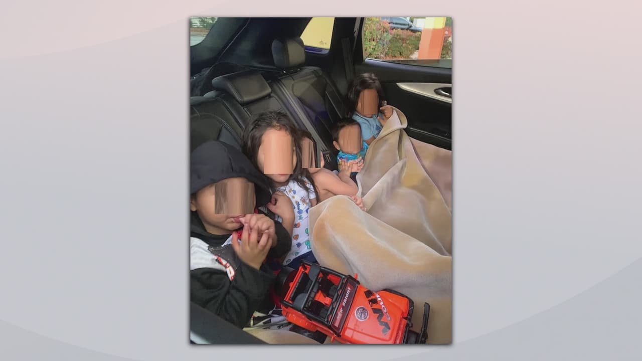 Apuñalan a un hombre y secuestran a sus tres hijos durante la invasión a su vivienda en el condado Cobb 