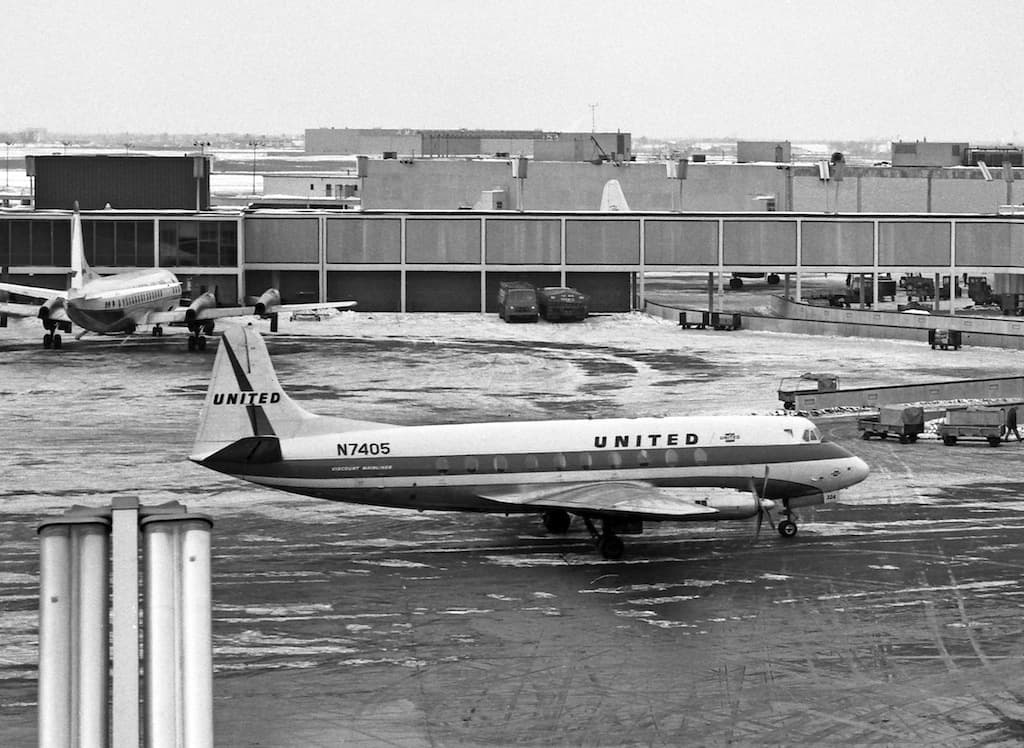 <b>United Airlines 823 (137 víctimas) - 11 septiembre 1961: </b>Chicago-Filadelfia. Un incendio en el compartimento de carga provocó el accidente en Virginia, generando nuevas regulaciones.