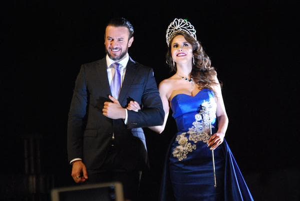 ¡Es todo un galanazo! ¡Qué porte!