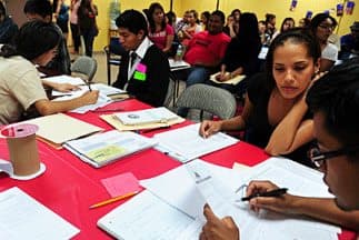 Miles de Dreamers protegidos por la Acción Diferida podrán reinscribirse a partir de mayo