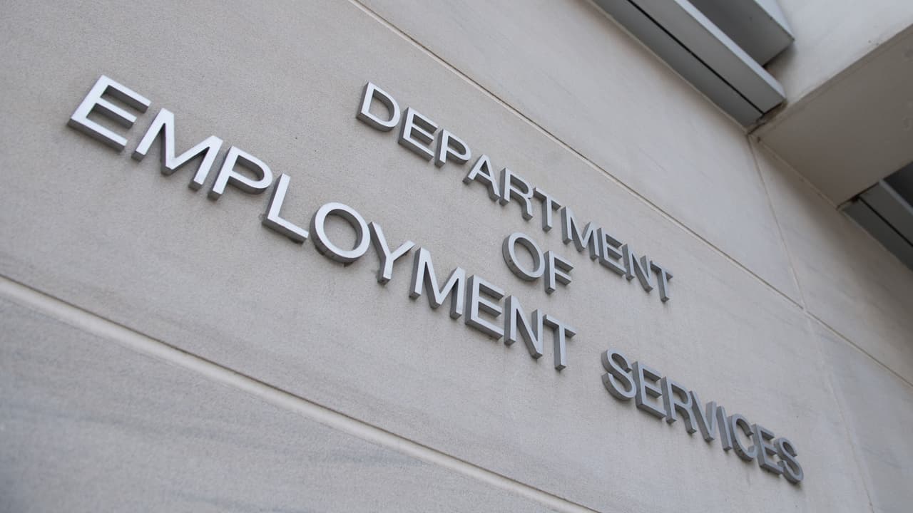 Solicitudes de beneficios de desempleo aumentan a pesar de caída del desempleo en Utah