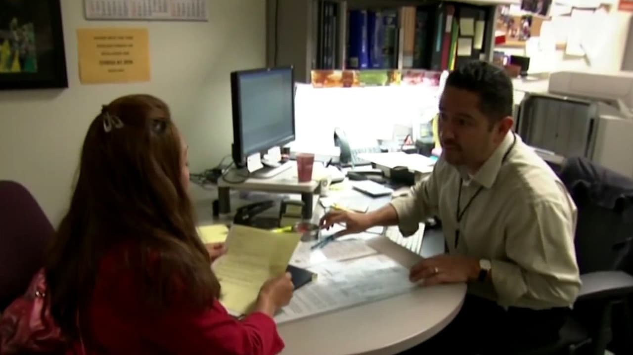 ¿Es o no una decisión final que IRS comparta mis datos con ICE? Consultamos con un abogado de inmigración