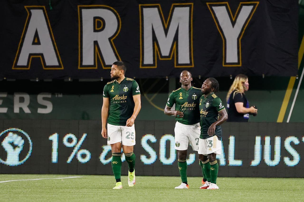 Portland parece tener bastante claro que este año regresa a los Playoffs.
<br>