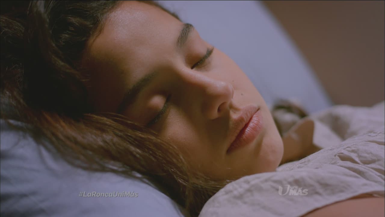 La pobre joven ahora padece una parálisis.