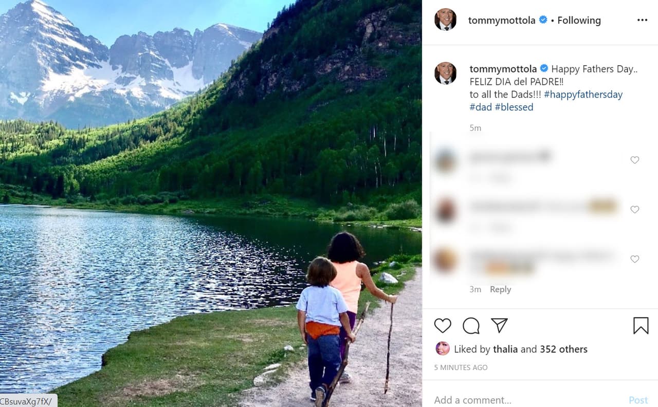 <b><a href="https://www.univision.com/entretenimiento/la-divertida-sorpresa-que-recibieron-thalia-y-tommy-mottola-previo-a-su-aniversario-video" target="_blank">Tommy Mottola</a></b>, el esposo de Thalía, festejó publicando 
<b><a href="https://www.instagram.com/p/CBsuvaXg7fX/" target="_blank">esta foto</a></b> de sus dos hijos con la cantante, Matthew Alejandro y Sabrina Sakaë: "¡Feliz Día del Padre a todos los papás!".