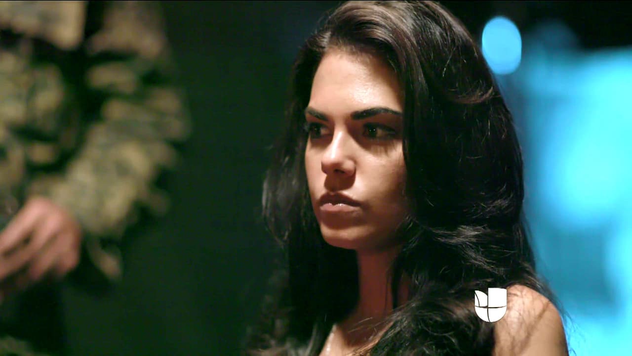 Los militares encontraron varios paquetes con droga en su aeronave.