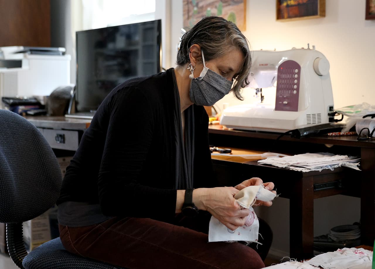 La mascarilla debe ser usada por una sola persona. Esta debe ser lavada costamente y secada en un lugar seguro.