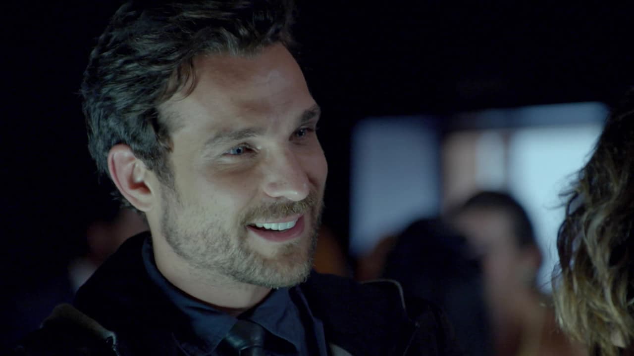 <b>Benjamín Gudman</b> es hijo de Susana y Alan, hermano de Isabela, nieto de Jonathan y Elisa. Es todo un genio de la programación por lo que se mudó a Nueva York, donde años más tarde se reencuentra con Zoe su amiga de juegos, de quien cae perdidamente enamorado.