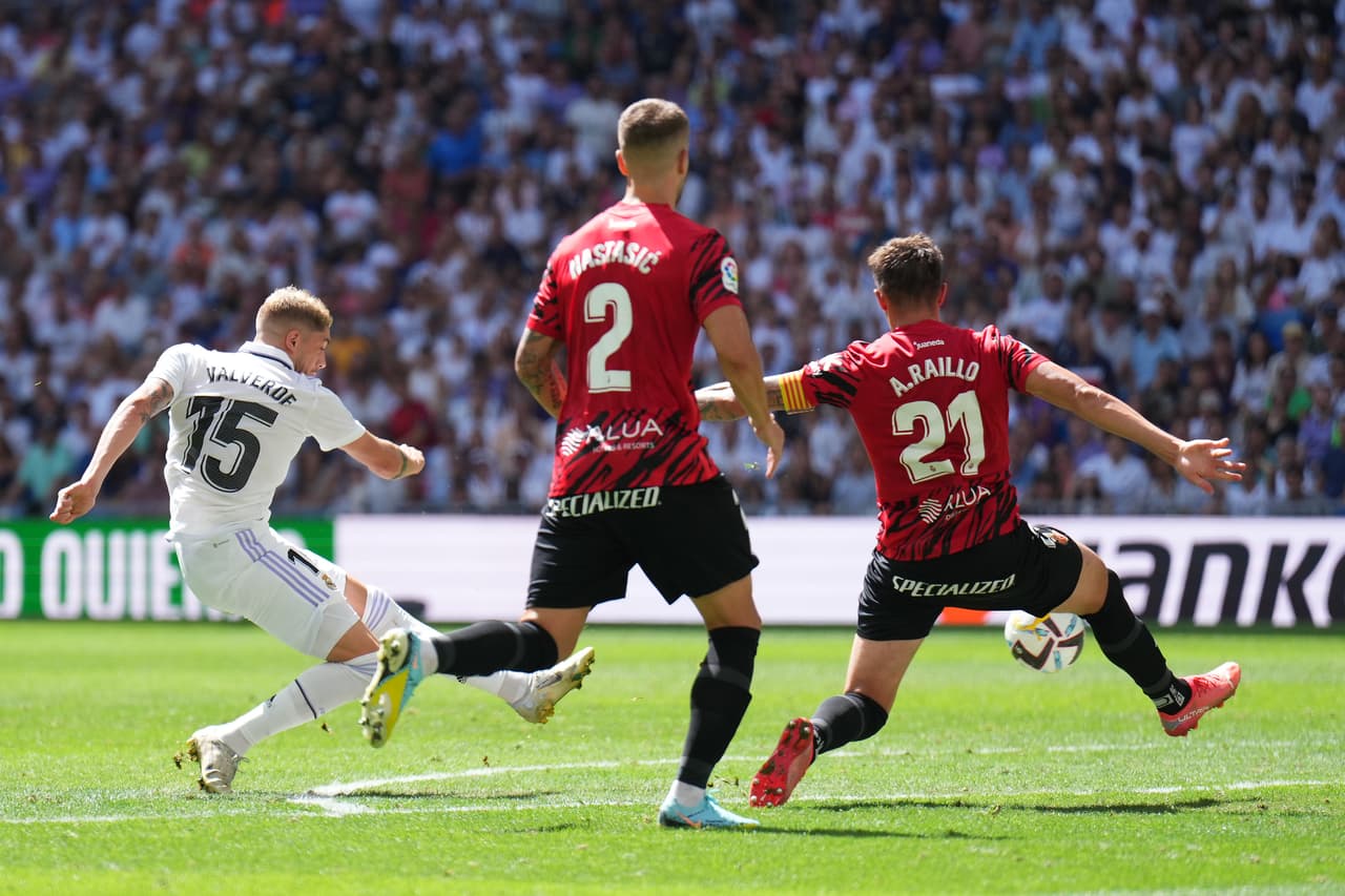 Mallorca se fue al frente con un gol de Vedat Muriqi, pero Real Madrid le dio la vuelta con tantos de Federico Valverde, Vinucius Junior, Rodrygi y Antonio Rudiger.