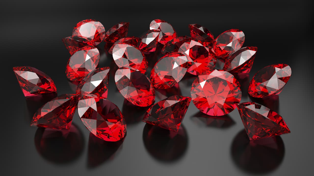 Rubí, la piedra del poder, liderazgo y el éxito