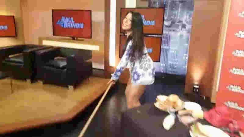 Vicky Terrazas defiende a Julión Álvarez