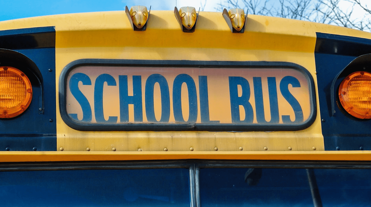 Junta Escolar del Condado de Wake aprueba bonificaciones para nuevos conductores de autobuses de $1,200 