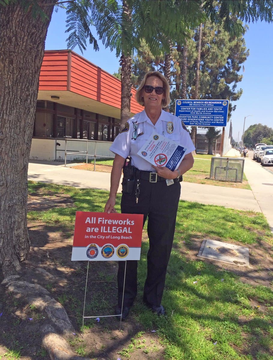 Campaña contra quema ilegal de fuegos artificiales.