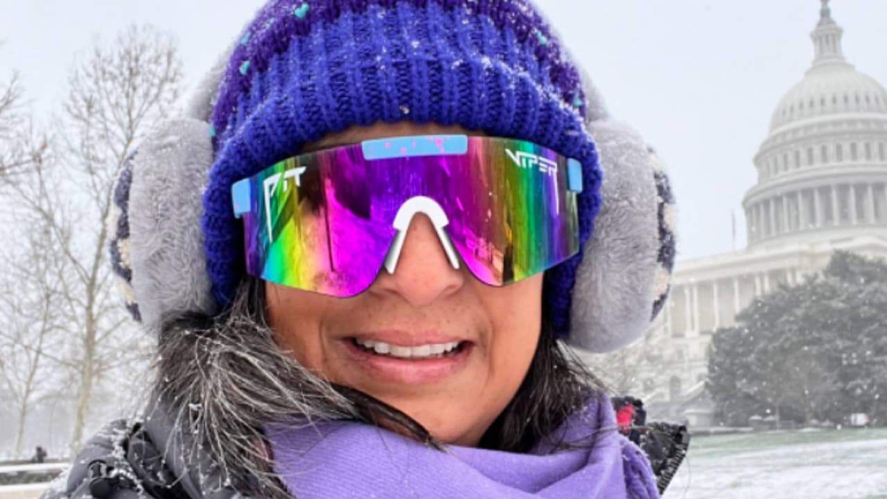 Diana Suárez en la nieve de Washington DC.