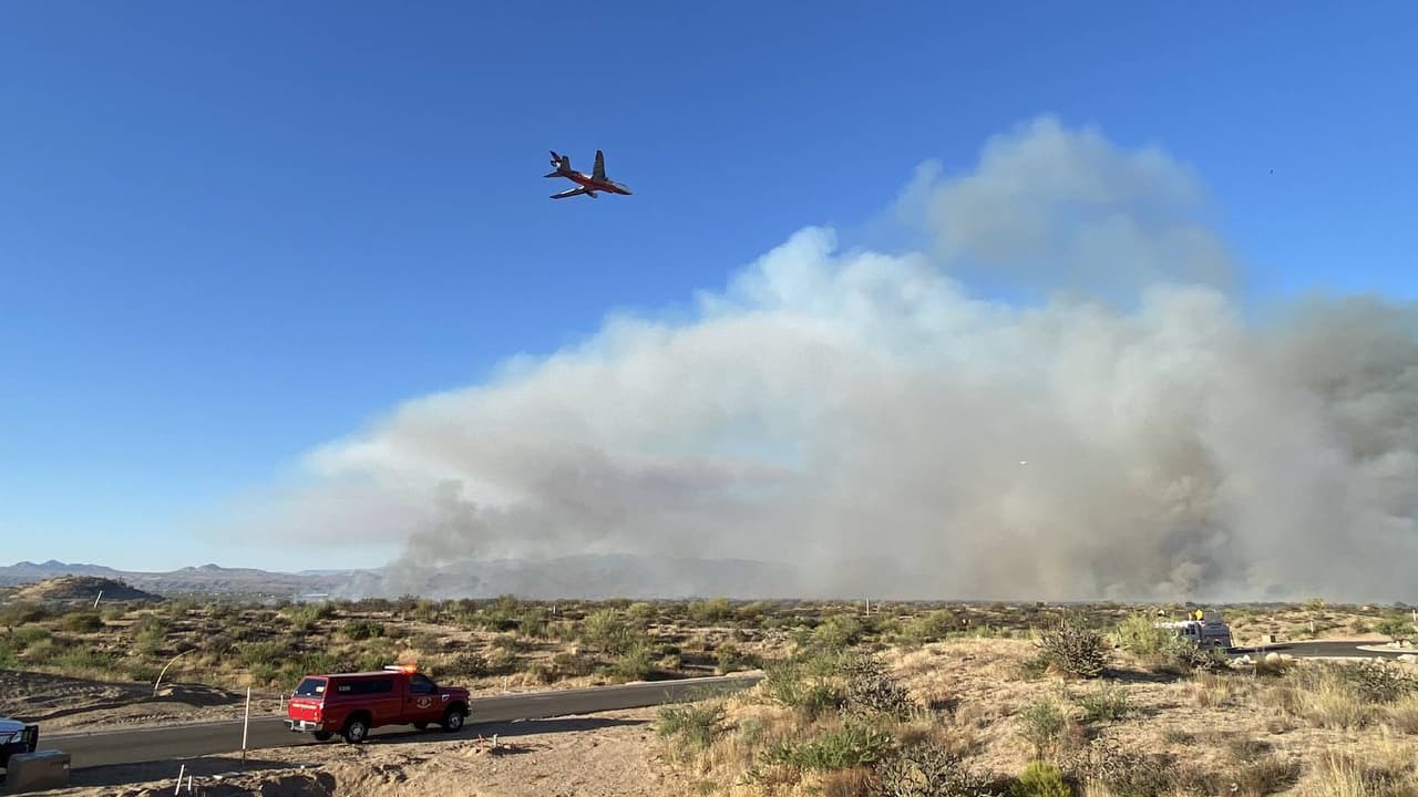 Más de mil personas han sido evacuadas por el Diamond Fire en Scottsdale