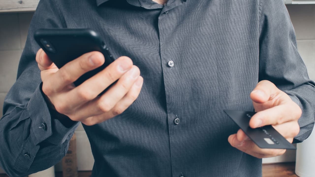 Alertan ante estafas con llamadas telefónicas de "Inmigración"