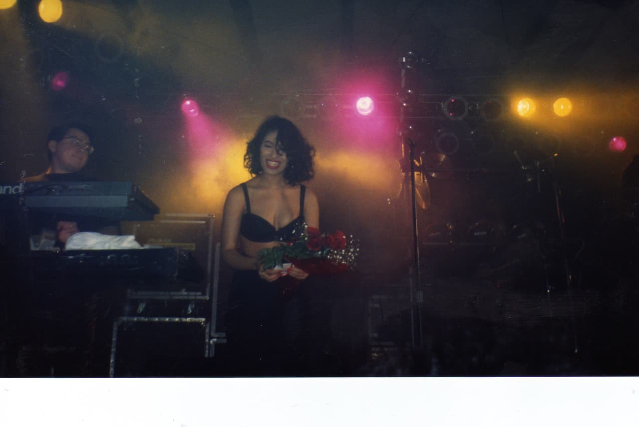 Guardaespaldas de Selena comparte sus fotos