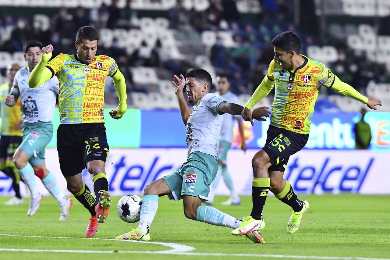 Los finalistas del toreno pasado se vuelven a enfrentar y al igual que los 90 minutos pasados, el empate no se puede romper y ambos equipos se conforman con el 1-1.