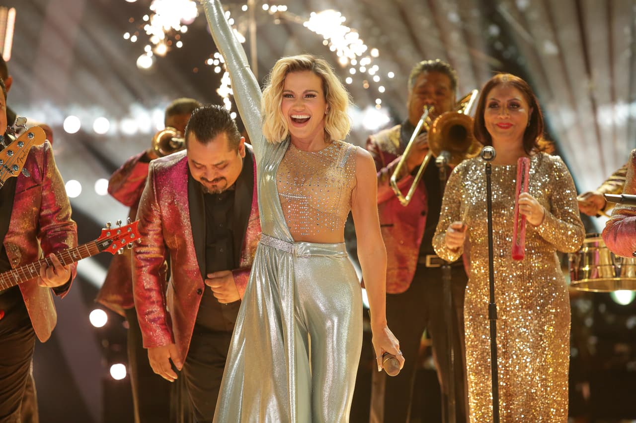 ¿Será que pronto se repetirá esta fórmula y veremos a Fanny Lu trabajando en otra colaboración con la agrupación?