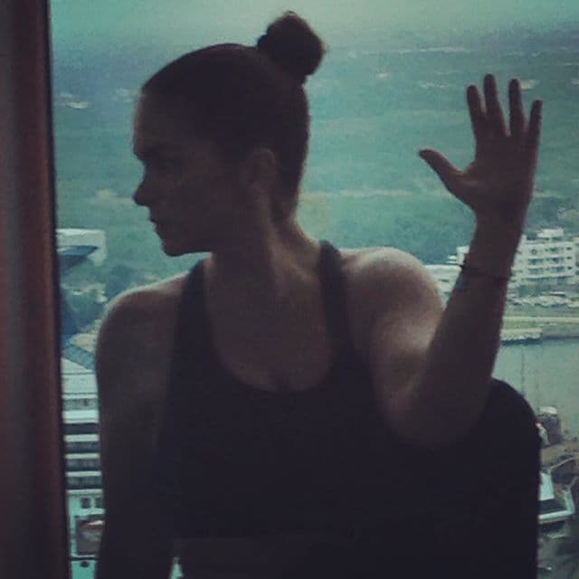 Además, para Lucero una cosa que la mantiene relajada es el yoga, disciplina que ha realizado desde hace varios años.