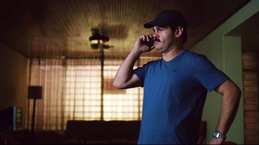 ‘Don Sol’ and ‘El Chapo’ are allies once again, and they’ll have to come up with new schemes to make everyone believe the hunt for Joaquín Guzmán is still on. Find out what they’ll do in season two of the series, on Sundays at 10PM/9C on Univision.