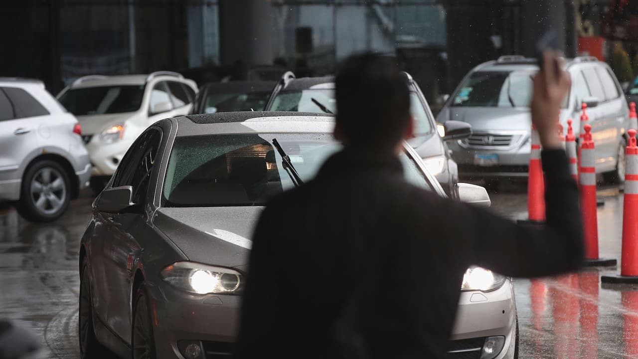 Autoridades han determinado que esto es de bajo riesgo, pues creen que cuando una persona no manifiesta sus síntomas de coronavirus, ésta enfermedad no se propaga.