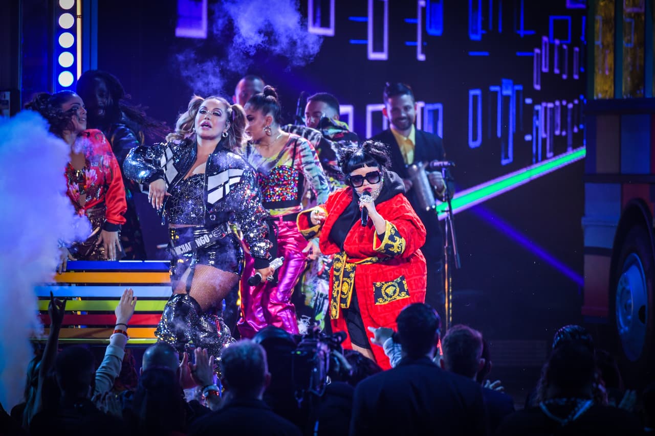 Pero también aclara que “como todo matrimonio tenemos nuestras cositas.
<b> Somos dos cerebros y como dicen en cada cerebro hay un mundo</b>, pero muy bien. La pasamos muy bien”.