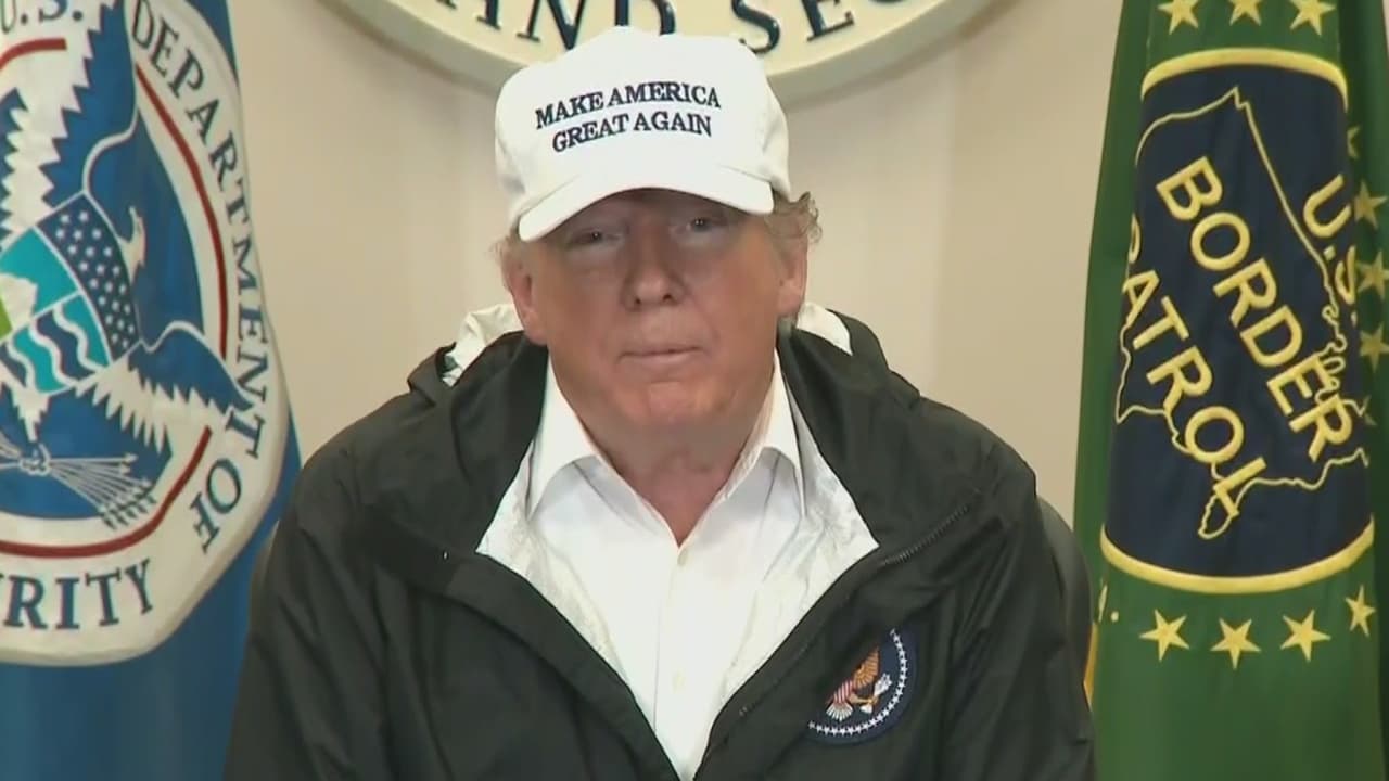 Trump llegó a la frontera de Texas y resaltó la construcción del muro