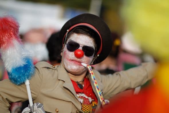 Trouvé recordó que los "indignados" españoles habían decidido hacer escala en Niza coincidiendo con la cumbre del G20 de Cannes en su marcha hacia Atenas, publicó la agencia EFE.