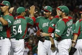 En la primera edición del Clásico Mundial 2006, México y Estados Unidos volvieron a enfrentarse, después de haber jugado en la primera ronda, y la novena tricolor venció 2-1 a los locales, eliminándolos del evento.