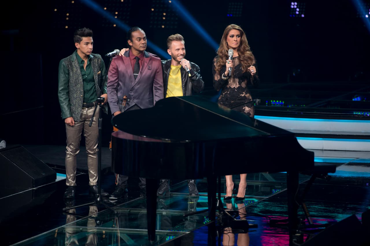 Los Moro, Cervantes, García y Barraza llegaron a la semifinal, en la cual hubo tremenda pelea entre Cristian y Noel, debido a una decisión del capitán, que le costó la eliminación de su equipo. Disfruta foto a foto todo lo que pasó en el show.