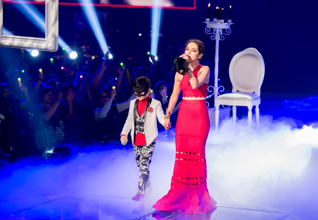 Los Moro, Cervantes, García y Barraza llegaron a la semifinal, en la cual hubo tremenda pelea entre Cristian y Noel, debido a una decisión del capitán, que le costó la eliminación de su equipo. Disfruta foto a foto todo lo que pasó en el show.