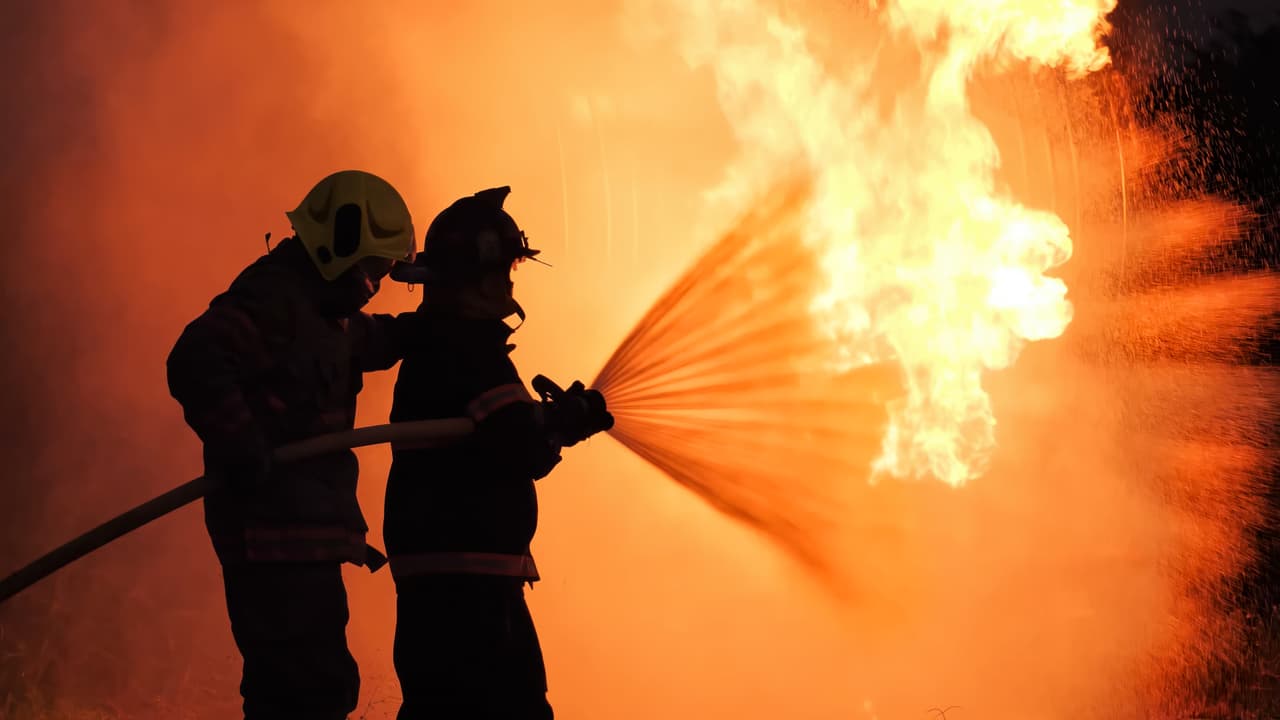 Mueren dos hermanas, de 3 y 6 años, al incendiarse su casa en el Caribe de Honduras